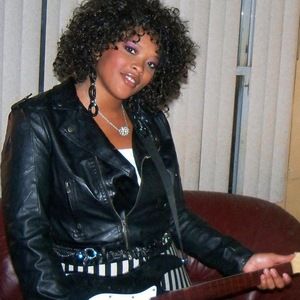 Meet your Posher, Ria